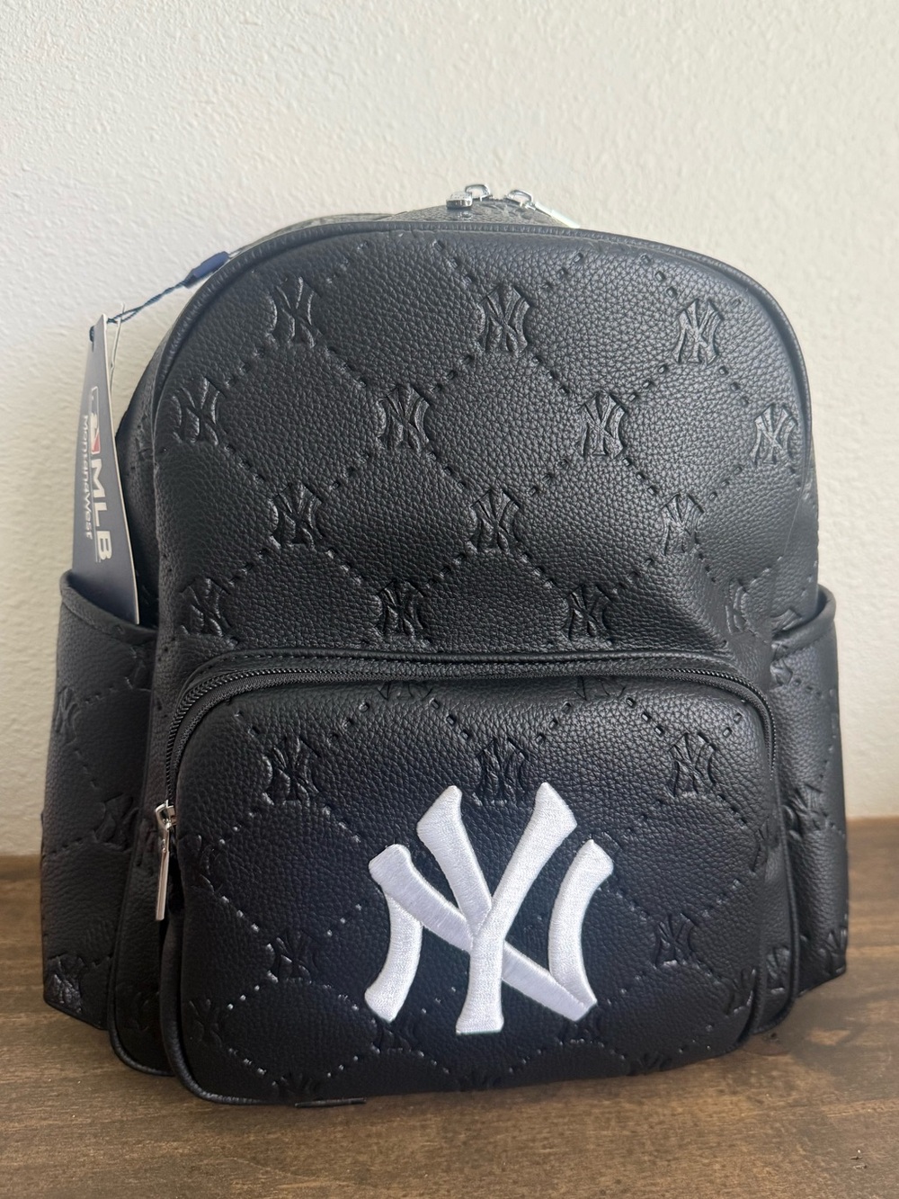 MLB New York Yankees Black Fashion Backpack /*NEW w/ Tag & Dustbag